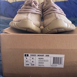 Yeezy Boost
